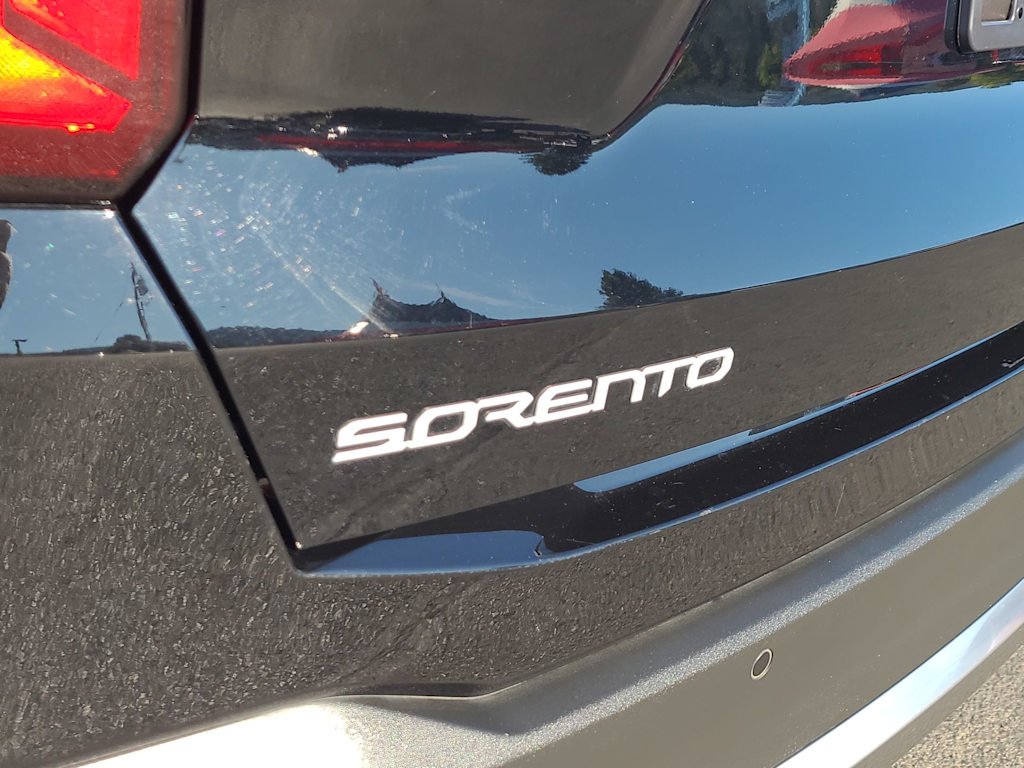 Thumbnail: 2024 Kia Sorento - 7