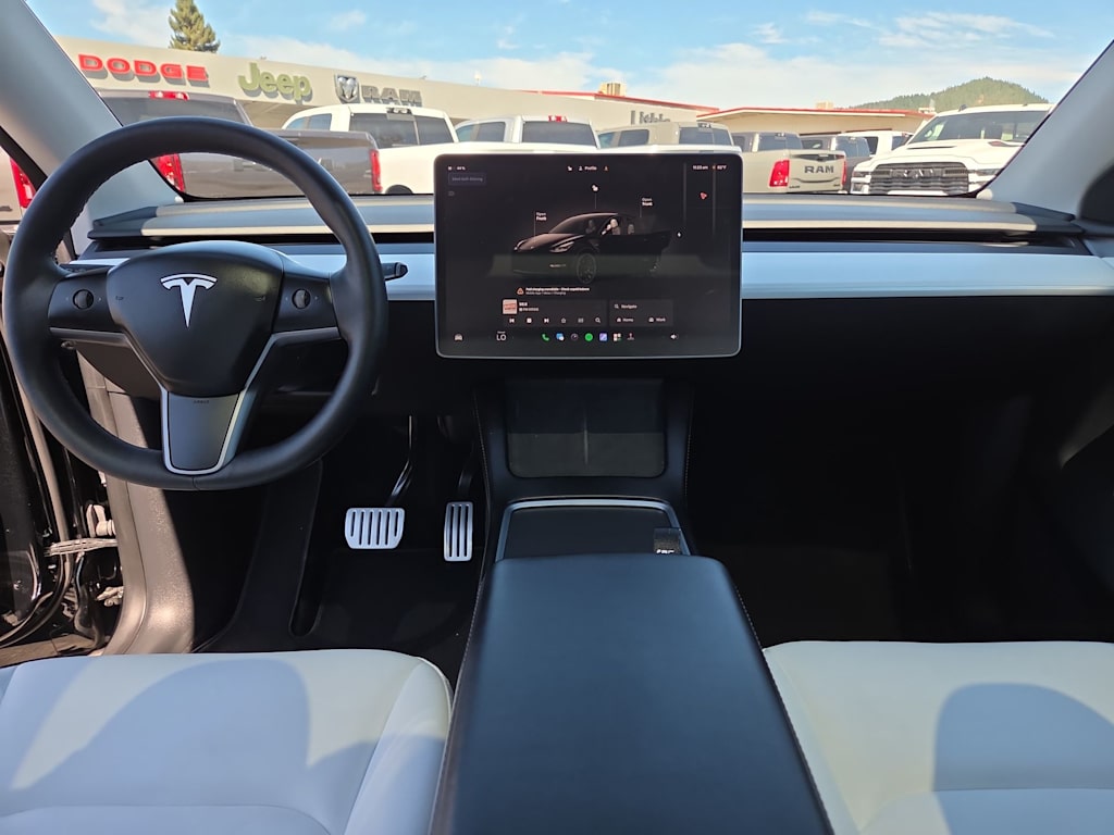 Thumbnail: 2023 Tesla Model Y - 8