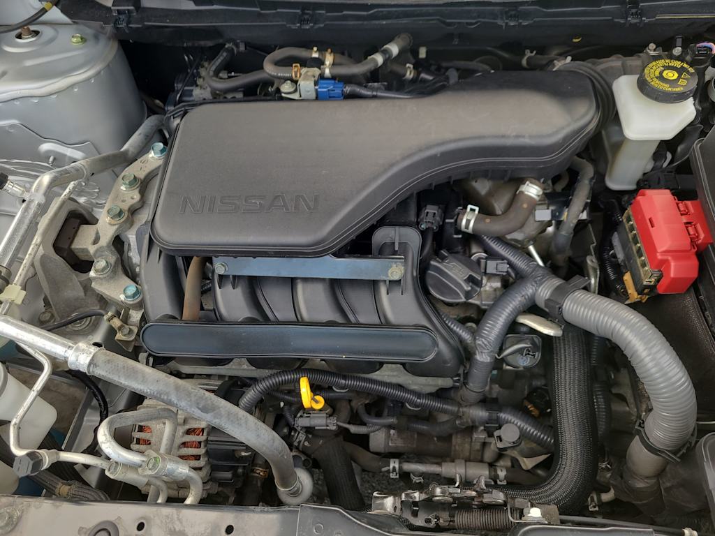 2018 Nissan Rogue Sport S 9