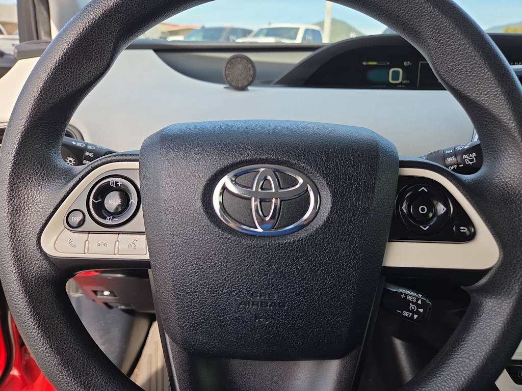 Thumbnail: 2016 Toyota Prius - 26