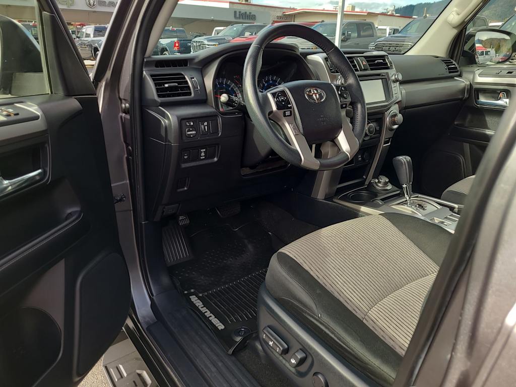 Thumbnail: 2019 Toyota 4Runner - 2