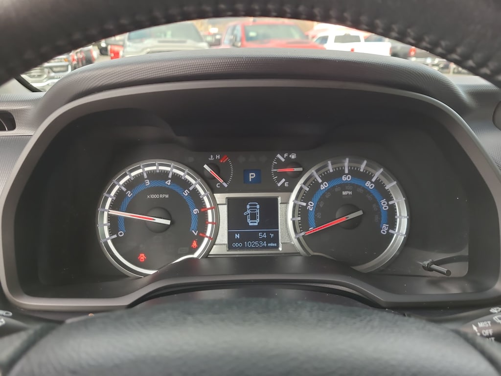 Thumbnail: 2019 Toyota 4Runner - 15