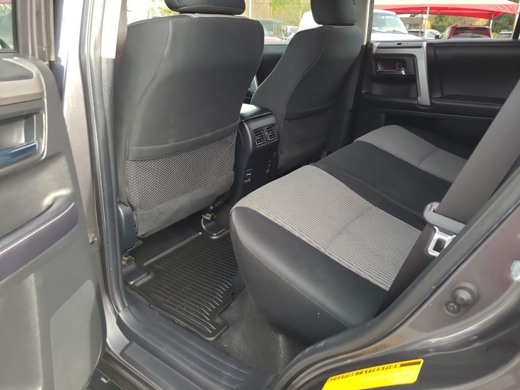 Thumbnail: 2019 Toyota 4Runner - 12