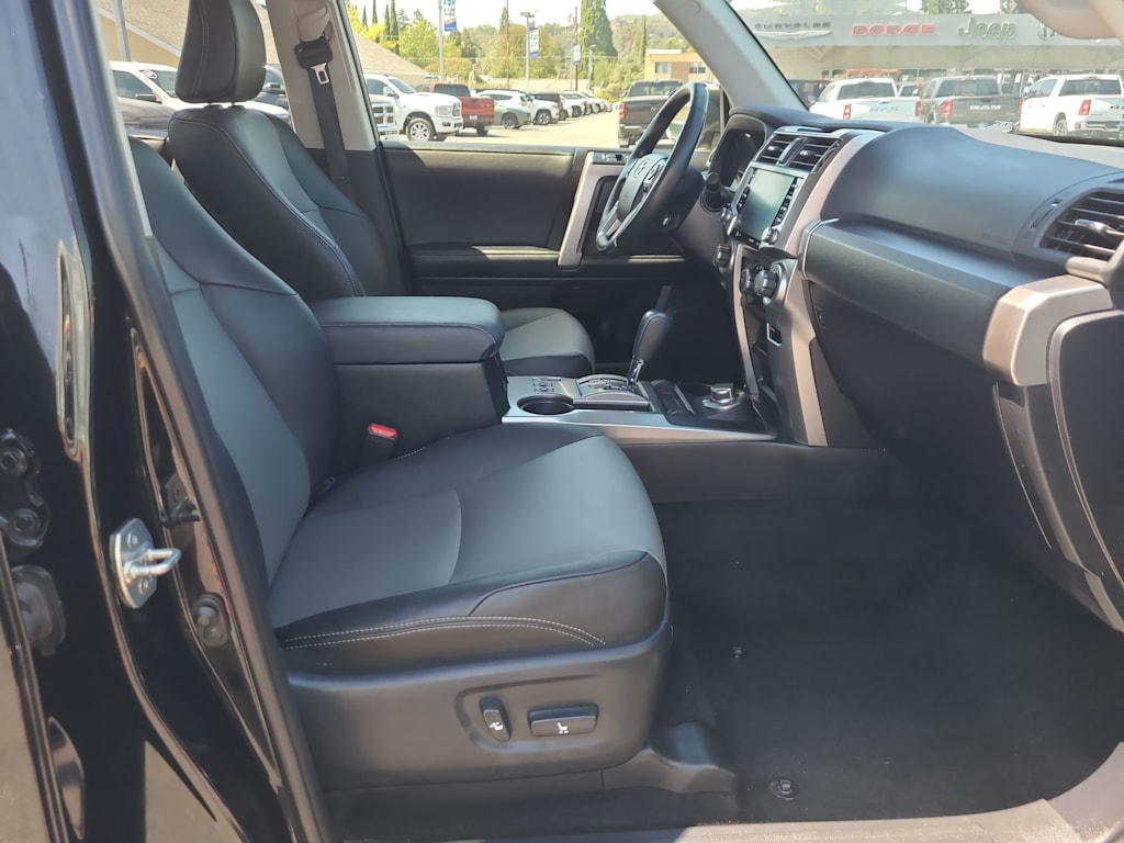 Thumbnail: 2024 Toyota 4Runner - 11