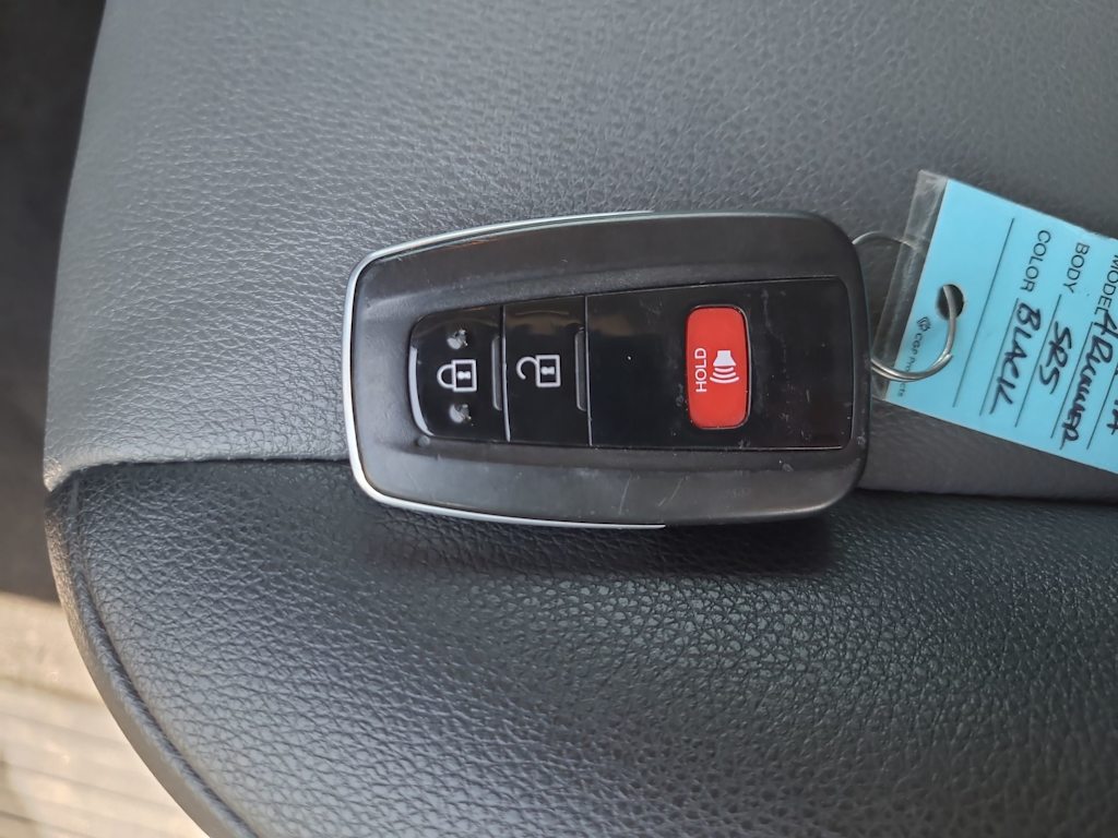 Thumbnail: 2024 Toyota 4Runner - 17