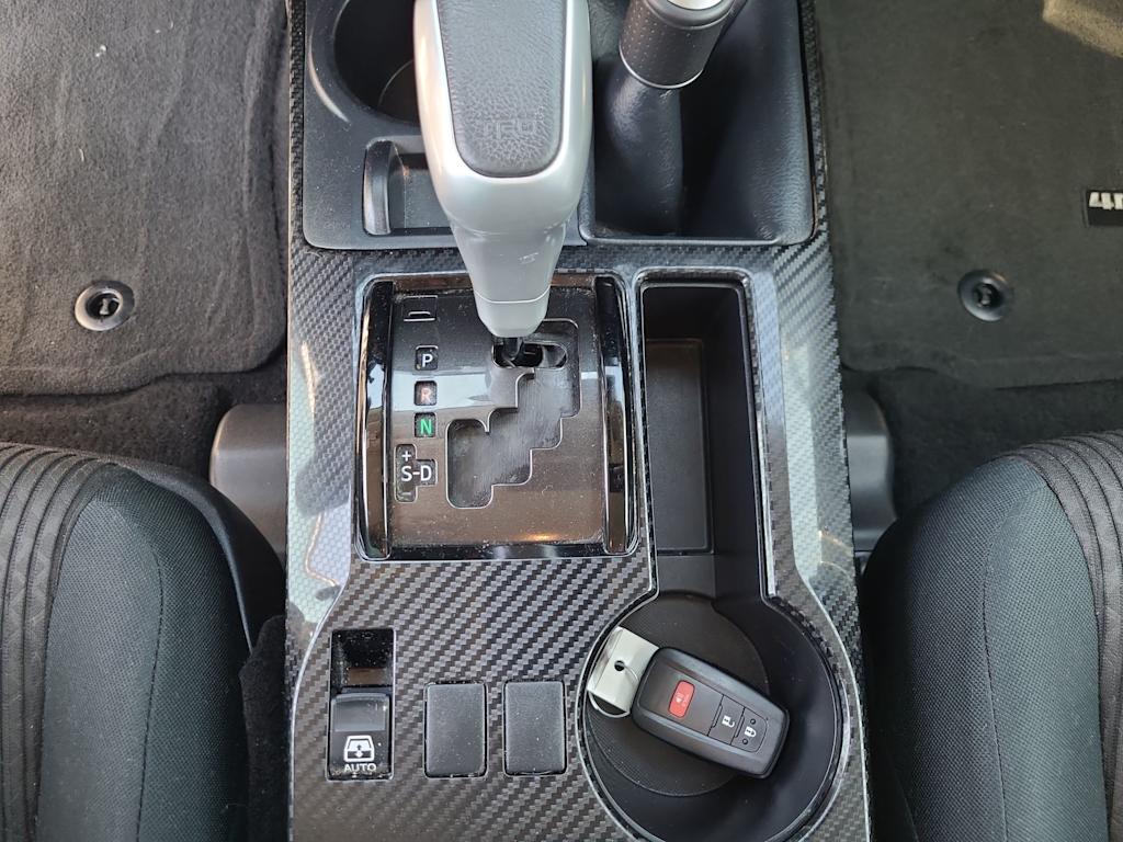 Thumbnail: 2024 Toyota 4Runner - 15