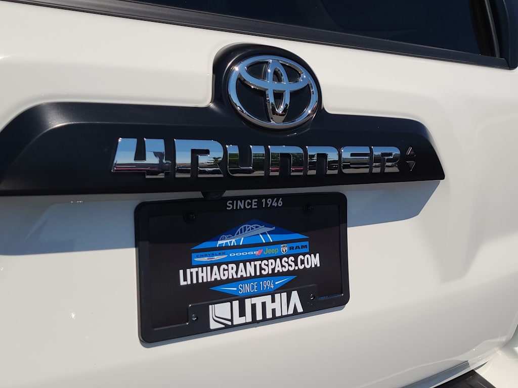 Thumbnail: 2024 Toyota 4Runner - 7