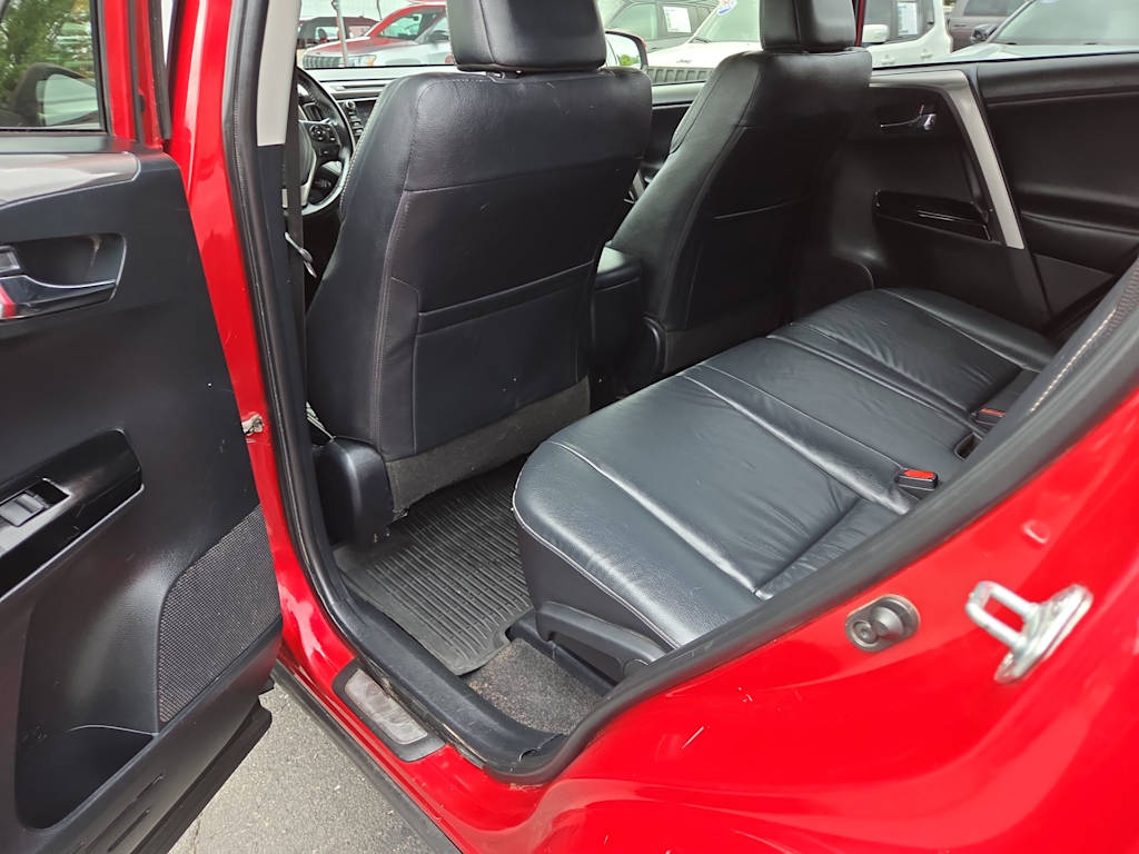 Thumbnail: 2017 Toyota RAV4 - 13