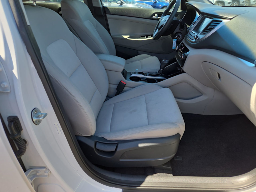 Thumbnail: 2018 Hyundai Tucson - 12