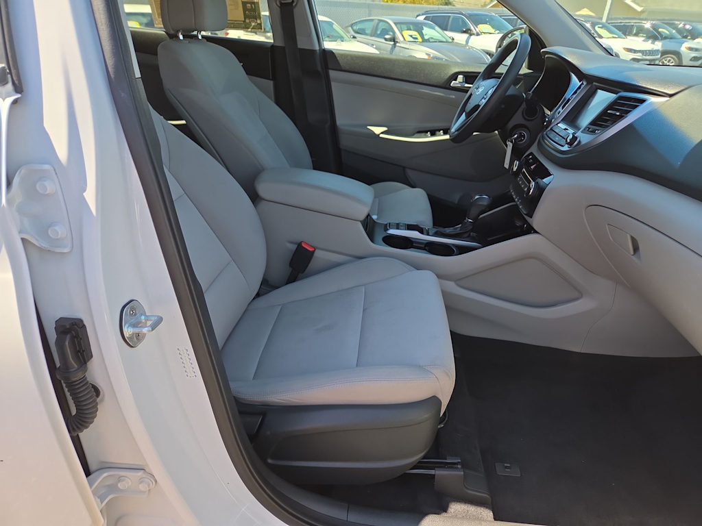 Thumbnail: 2018 Hyundai Tucson - 12
