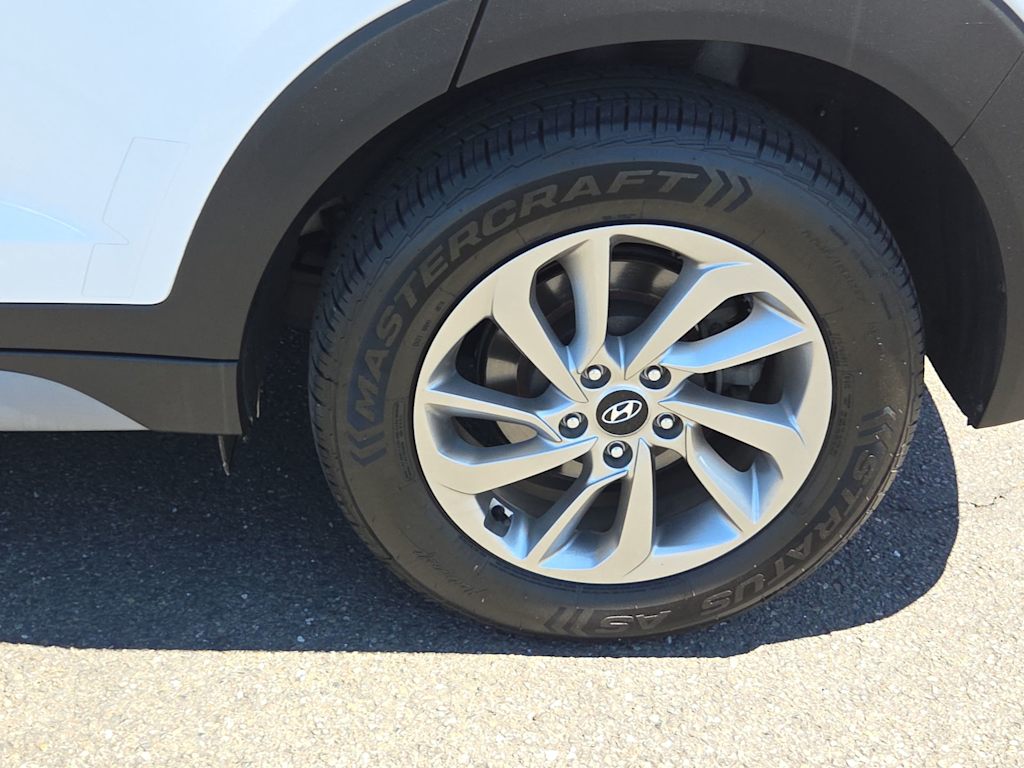 Thumbnail: 2018 Hyundai Tucson - 8