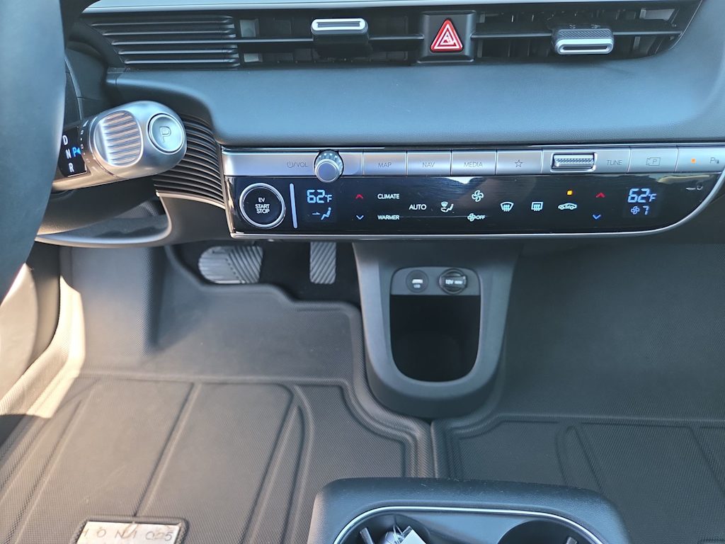 Thumbnail: 2024 Hyundai Ioniq 5 - 7