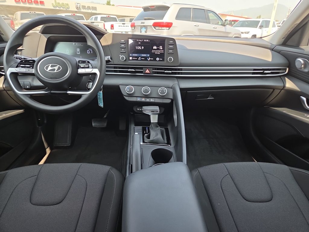Thumbnail: 2025 Hyundai Elantra - 9
