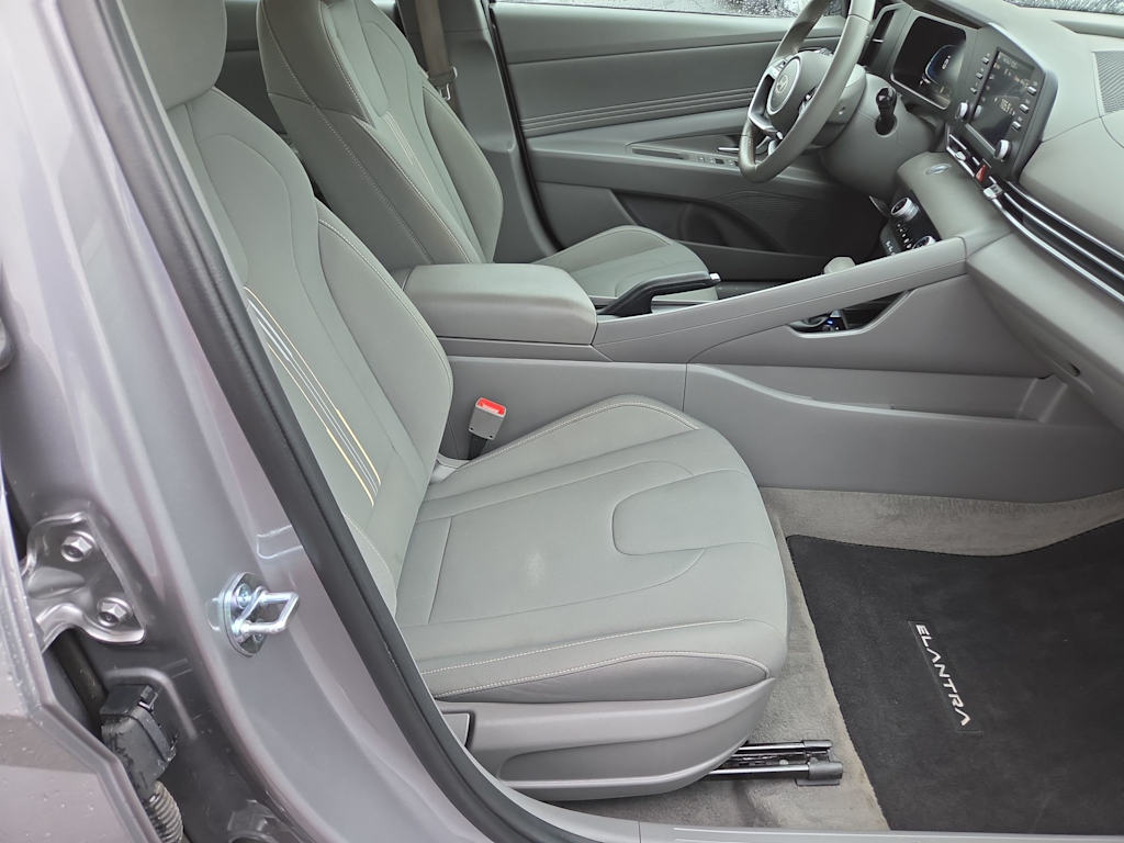 Thumbnail: 2026 Hyundai Elantra - 12