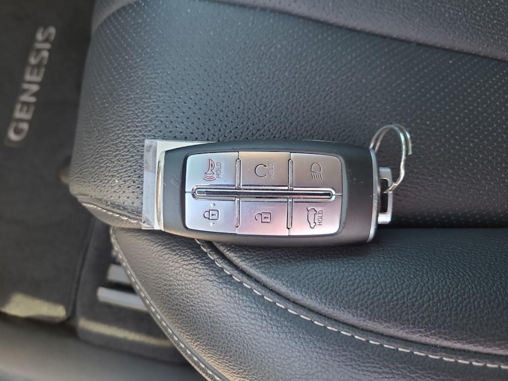 Thumbnail: 2024 Genesis GV80 - 18