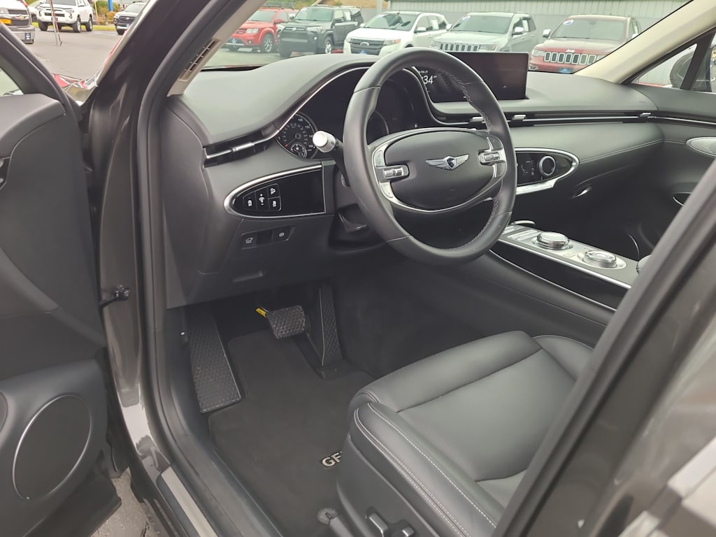 Thumbnail: 2025 Genesis GV70 - 2