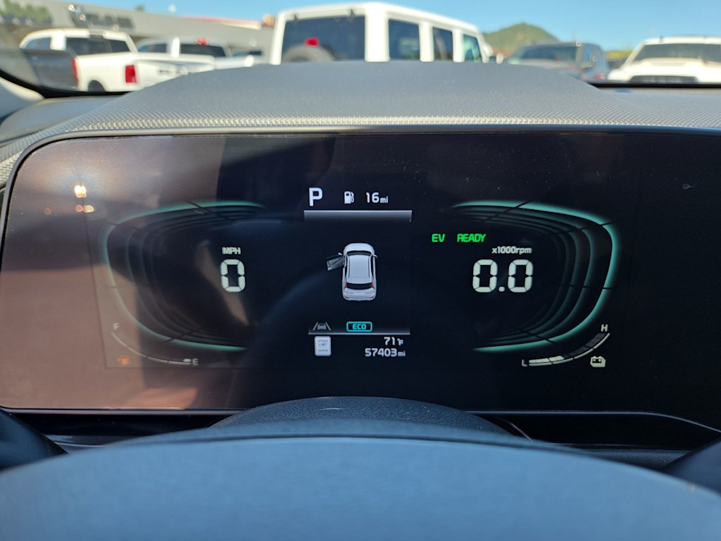 Thumbnail: 2023 Kia Niro - 16