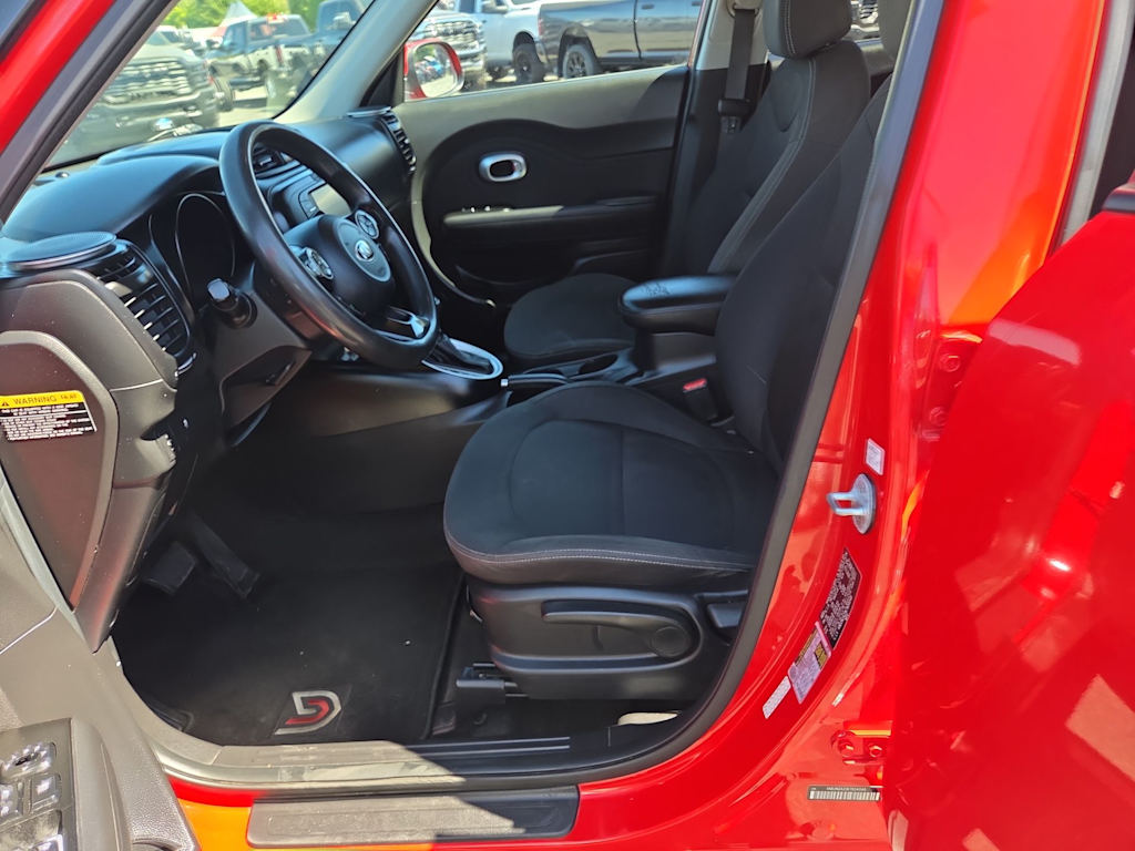 Thumbnail: 2019 Kia Soul - 9