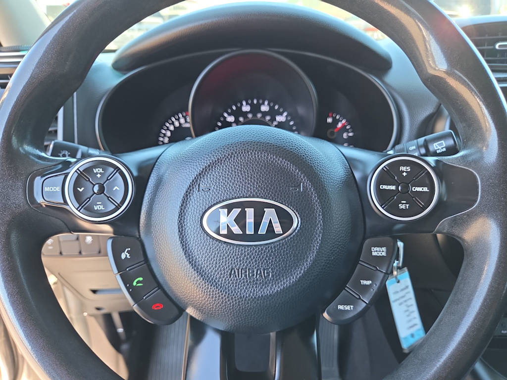 Thumbnail: 2017 Kia Soul - 29