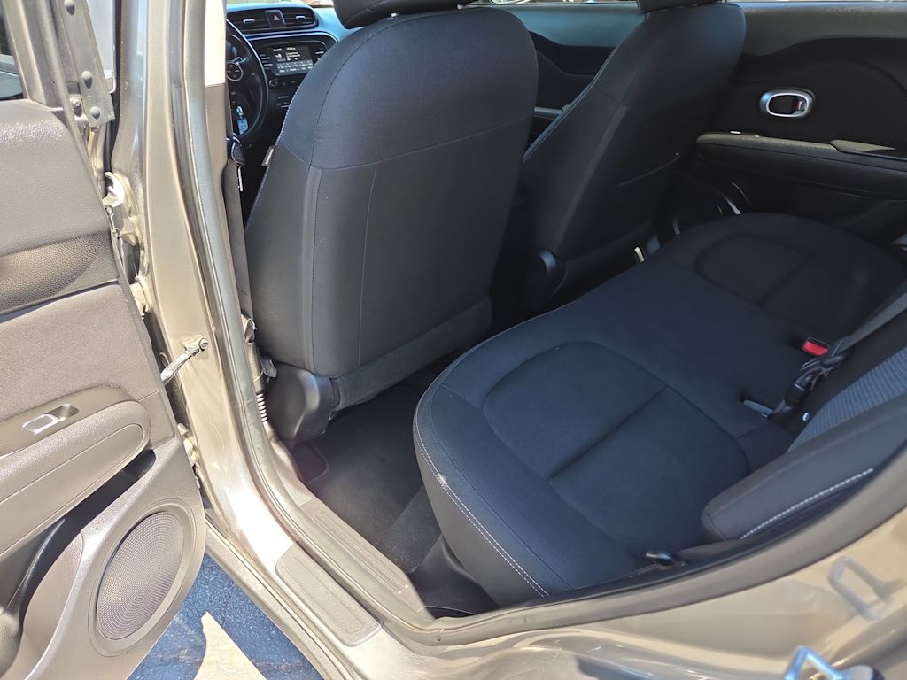 Thumbnail: 2017 Kia Soul - 13