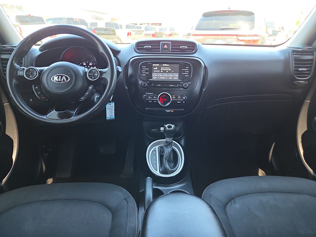 Thumbnail: 2017 Kia Soul - 10