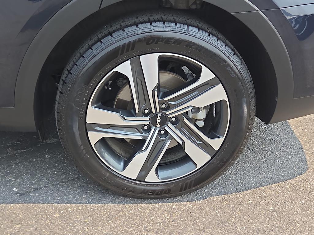 Thumbnail: 2024 Kia Sorento - 8