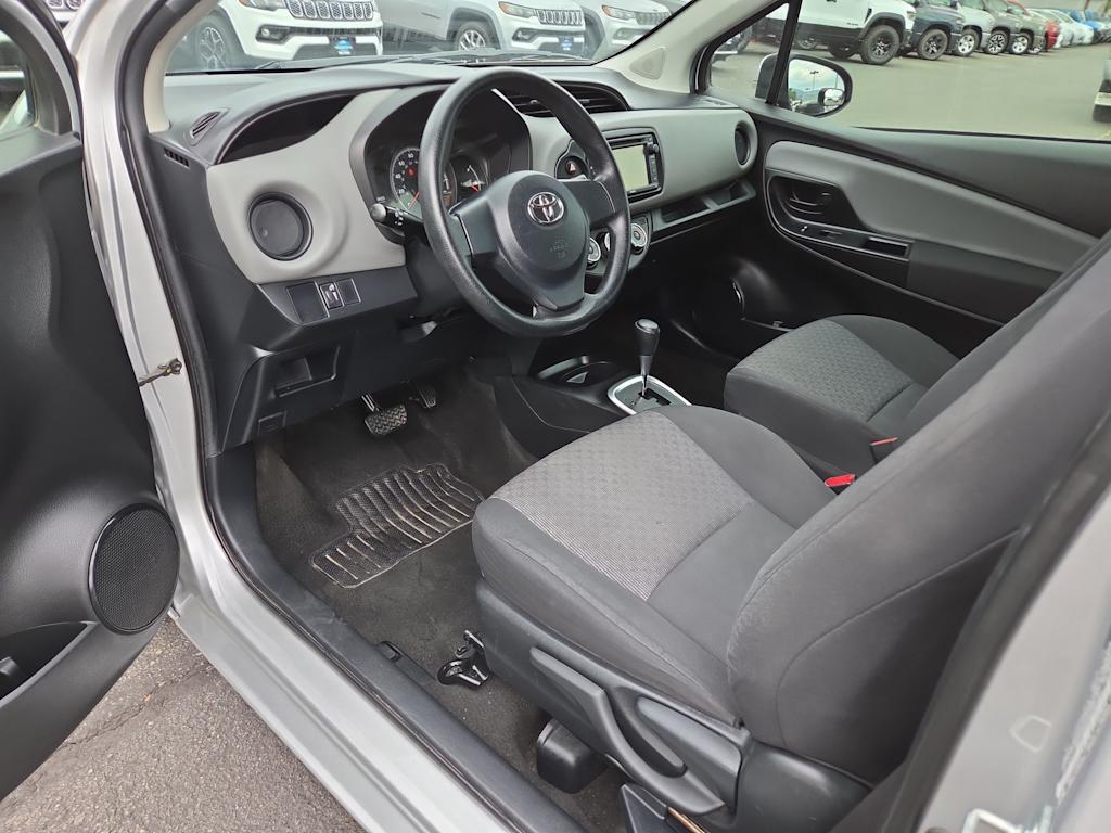 Thumbnail: 2016 Toyota Yaris - 2