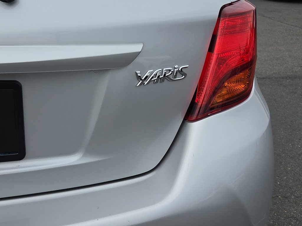 Thumbnail: 2016 Toyota Yaris - 7