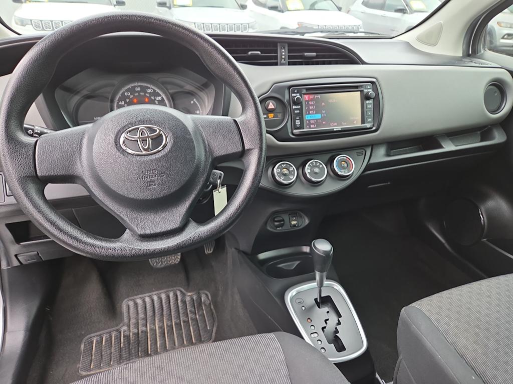 Thumbnail: 2016 Toyota Yaris - 10