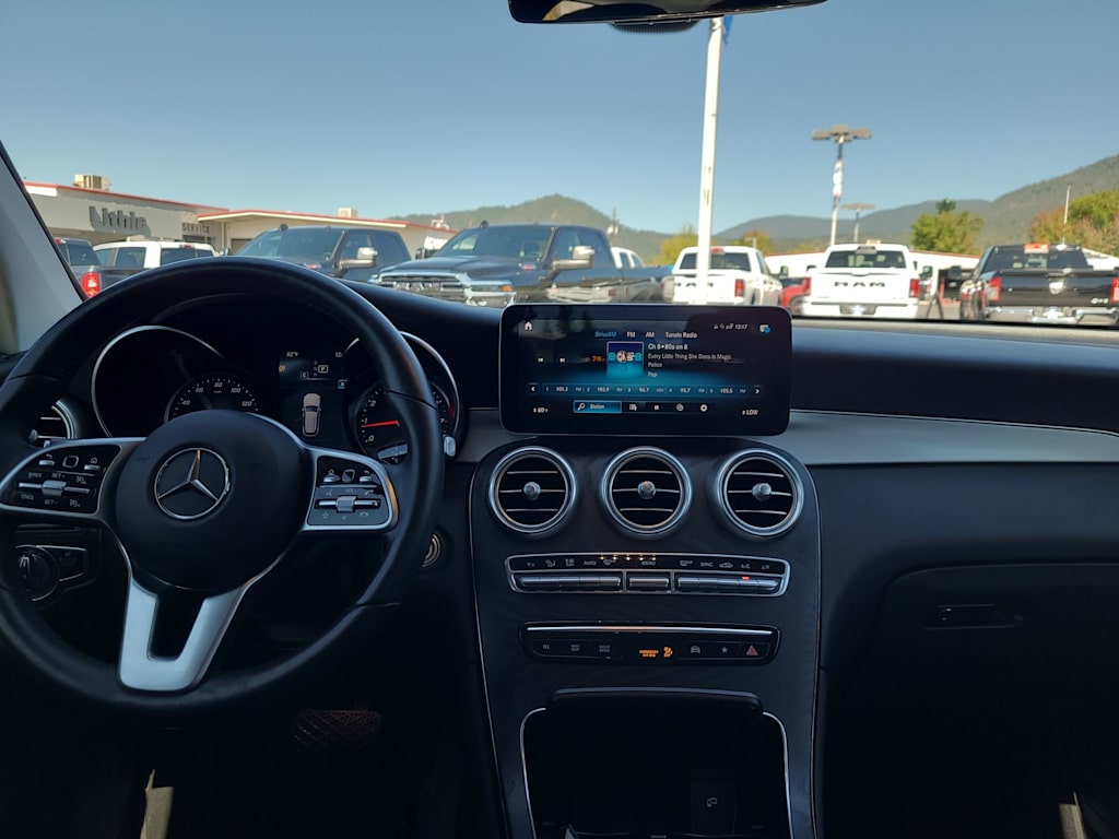 Thumbnail: 2021 Mercedes-Benz GLC - 10