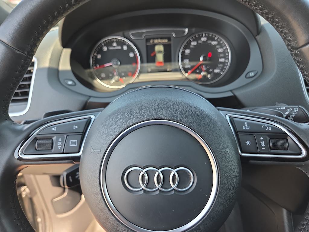 Thumbnail: 2018 Audi Q3 - 29