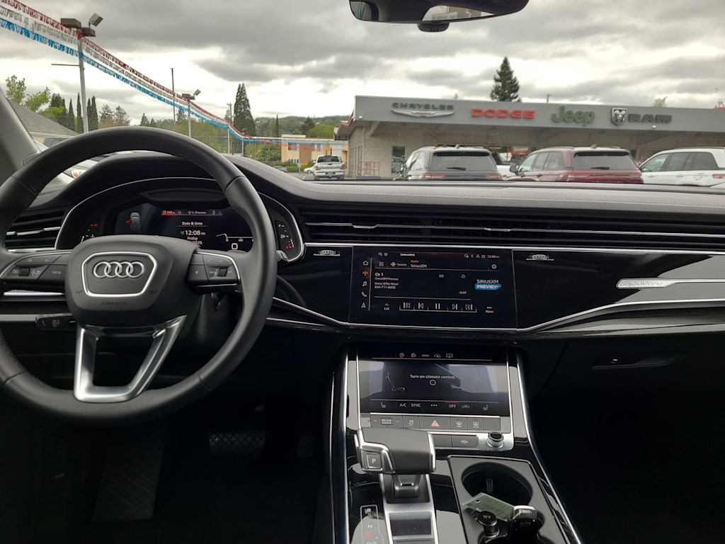 2024 Audi Q7 Premium Plus 10