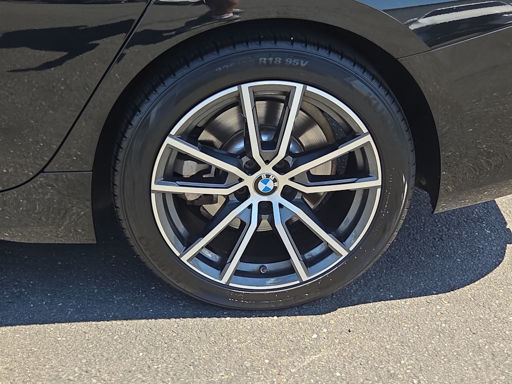 Thumbnail: 2019 BMW 3 Series - 7