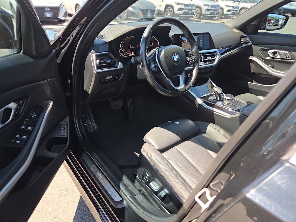 Thumbnail: 2019 BMW 3 Series - 2