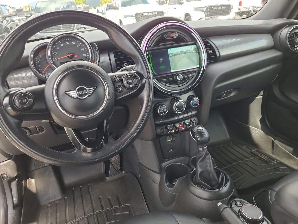 Thumbnail: 2019 MINI Cooper - 9