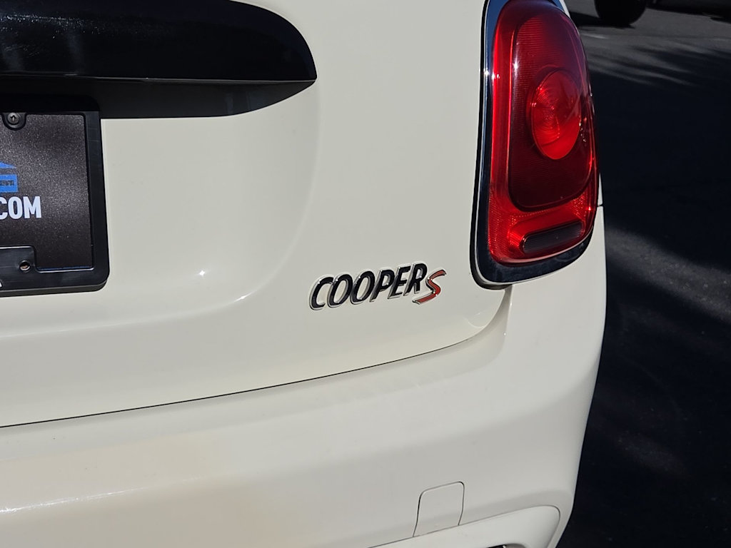 Thumbnail: 2017 MINI Cooper - 7