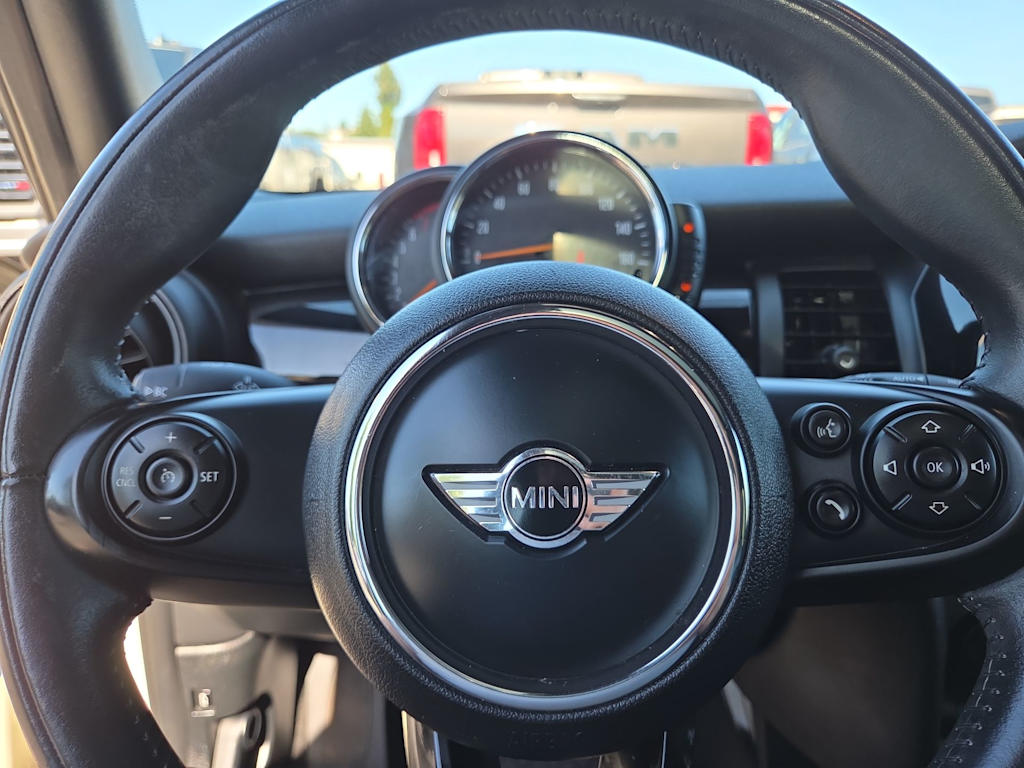 Thumbnail: 2017 MINI Cooper - 14