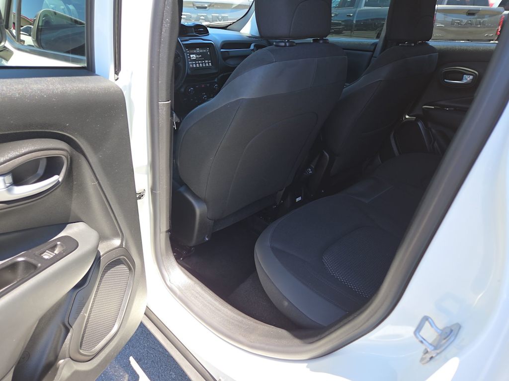 Thumbnail: 2020 Jeep Renegade - 13