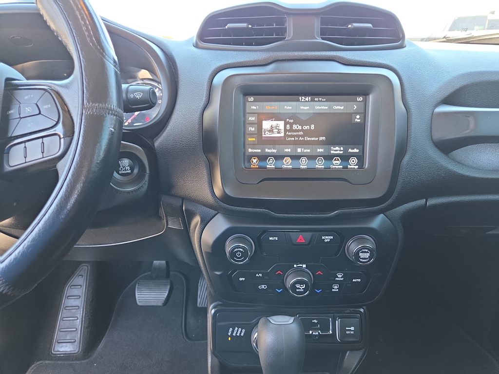 Thumbnail: 2020 Jeep Renegade - 15