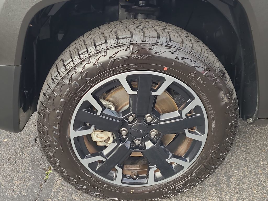 Thumbnail: 2023 Jeep Renegade - 8