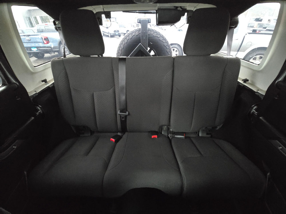 Thumbnail: 2017 Jeep Wrangler - 20