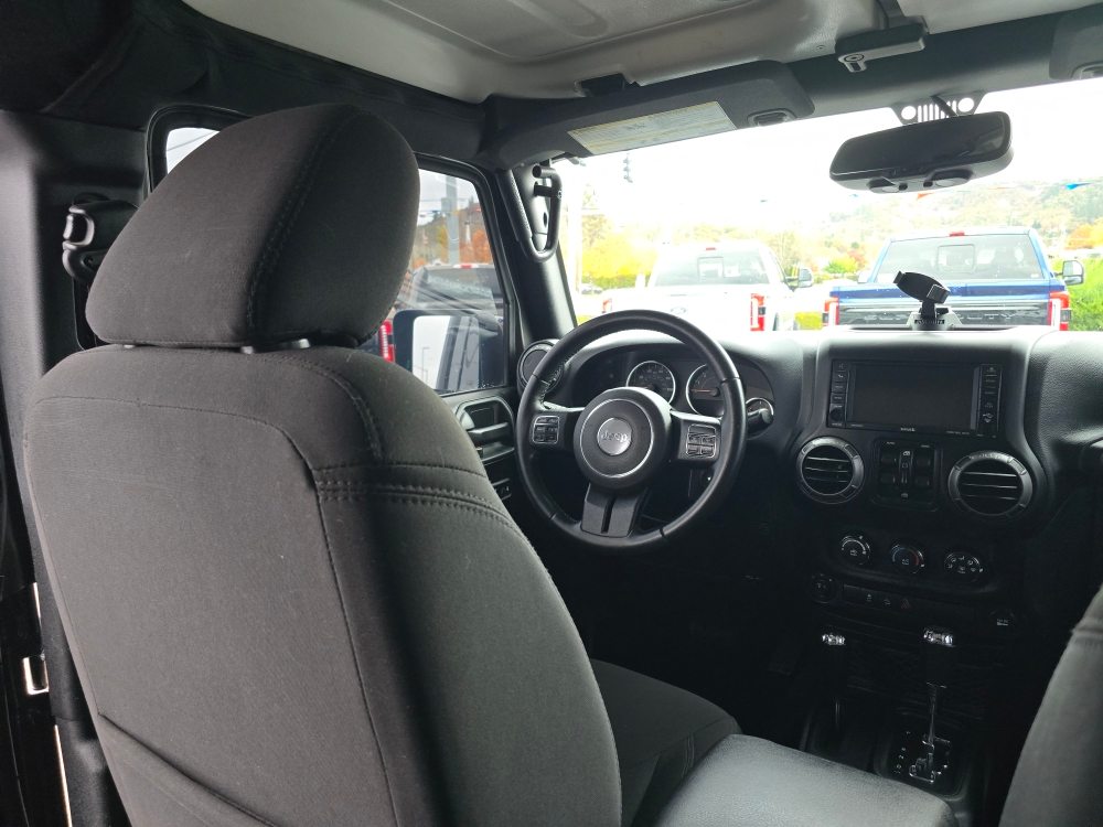 Thumbnail: 2017 Jeep Wrangler - 2