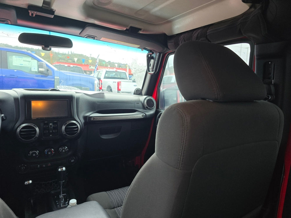 Thumbnail: 2012 Jeep Wrangler - 9