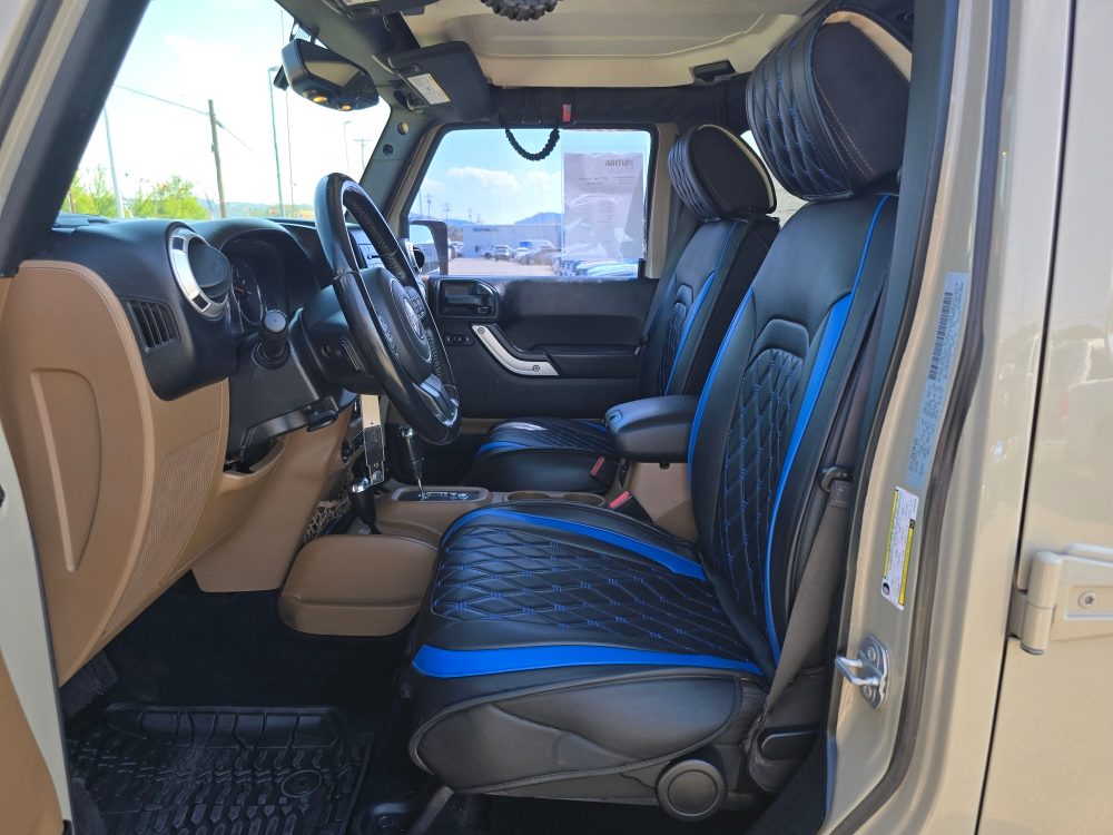Thumbnail: 2017 Jeep Wrangler - 9