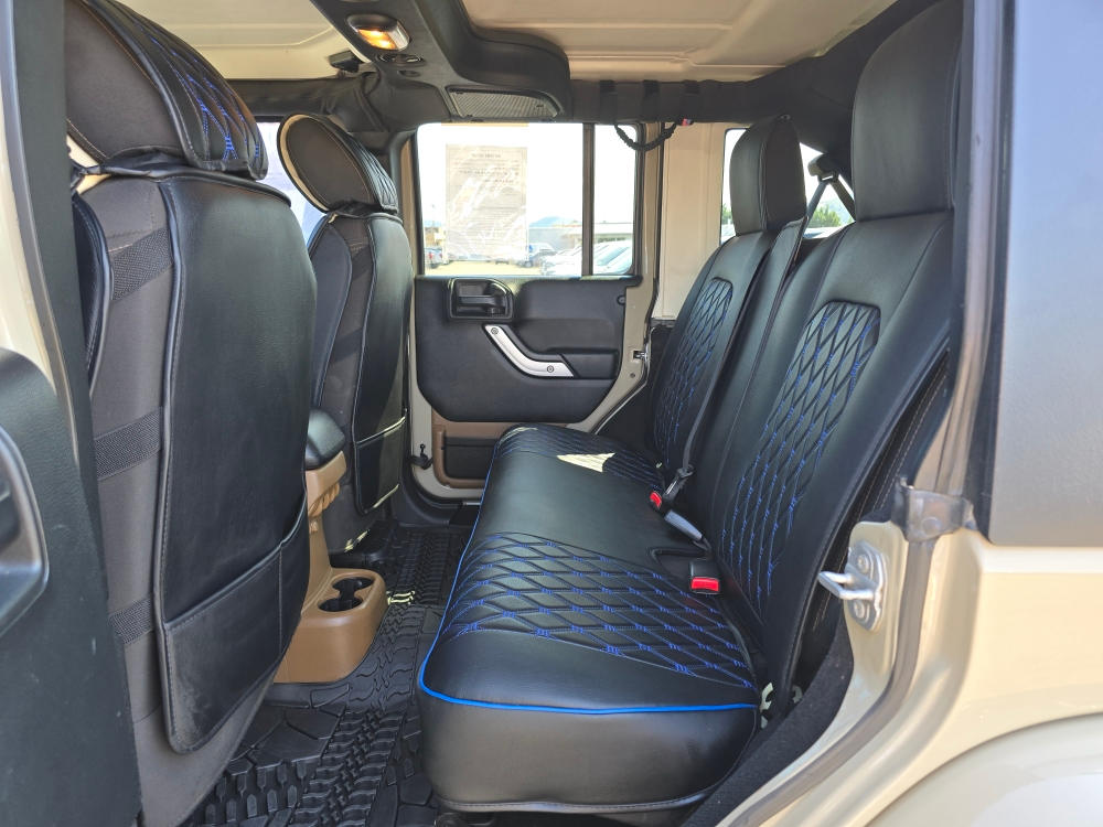 Thumbnail: 2017 Jeep Wrangler - 10