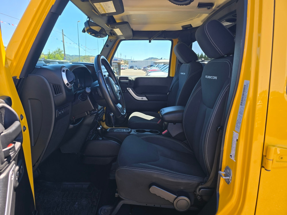 Thumbnail: 2015 Jeep Wrangler - 8
