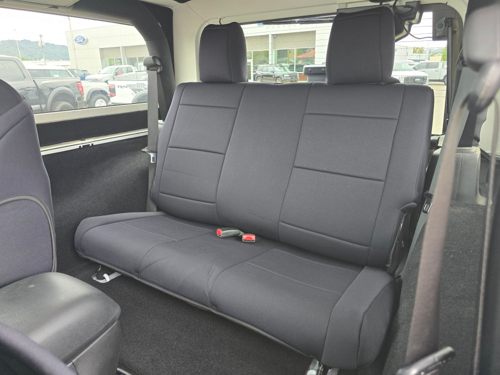 Thumbnail: 2015 Jeep Wrangler - 9