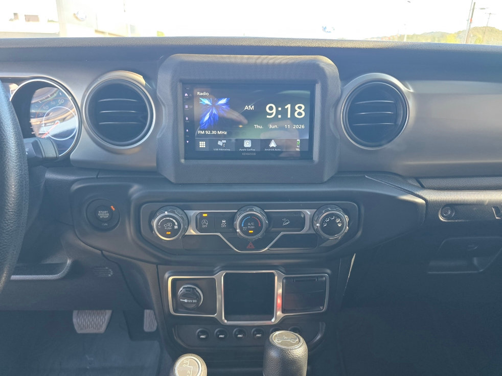 Thumbnail: 2018 Jeep Wrangler - 12