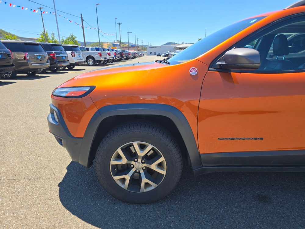 Thumbnail: 2015 Jeep Cherokee - 4