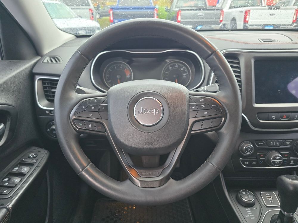 Thumbnail: 2021 Jeep Cherokee - 8